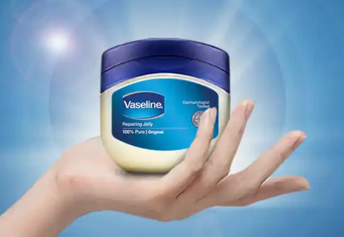 Cara Menggunakan Vaseline Repairing Jelly untuk Wajah
