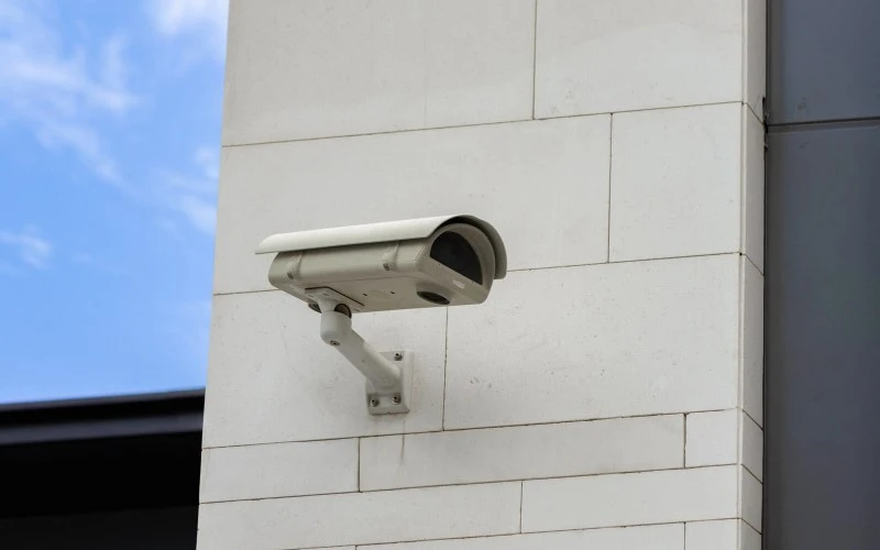 Pasang CCTV di Kawasan Apartemen