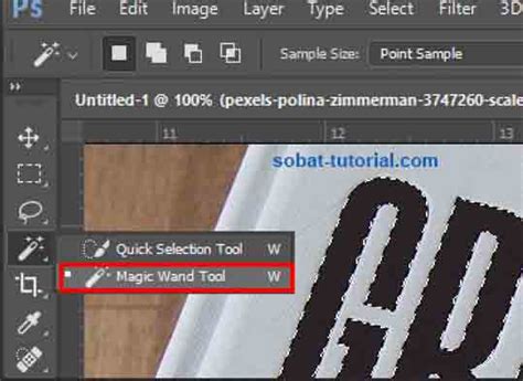 Cara Menghapus Tulisan di Photoshop Agar Cover Playlist Musik Kamu Makin Keren
